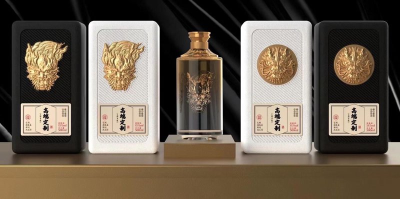 走进仁怀白酒厂：传统与现代的碰撞