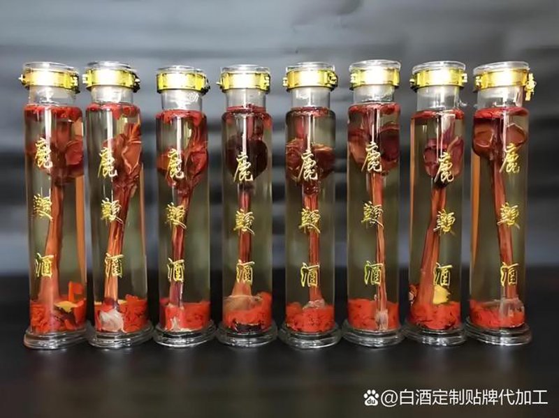 酱香白酒定制新趋势：品味经典与创新并行